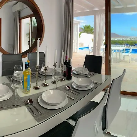 El Ancla Playa Blanca (Lanzarote)